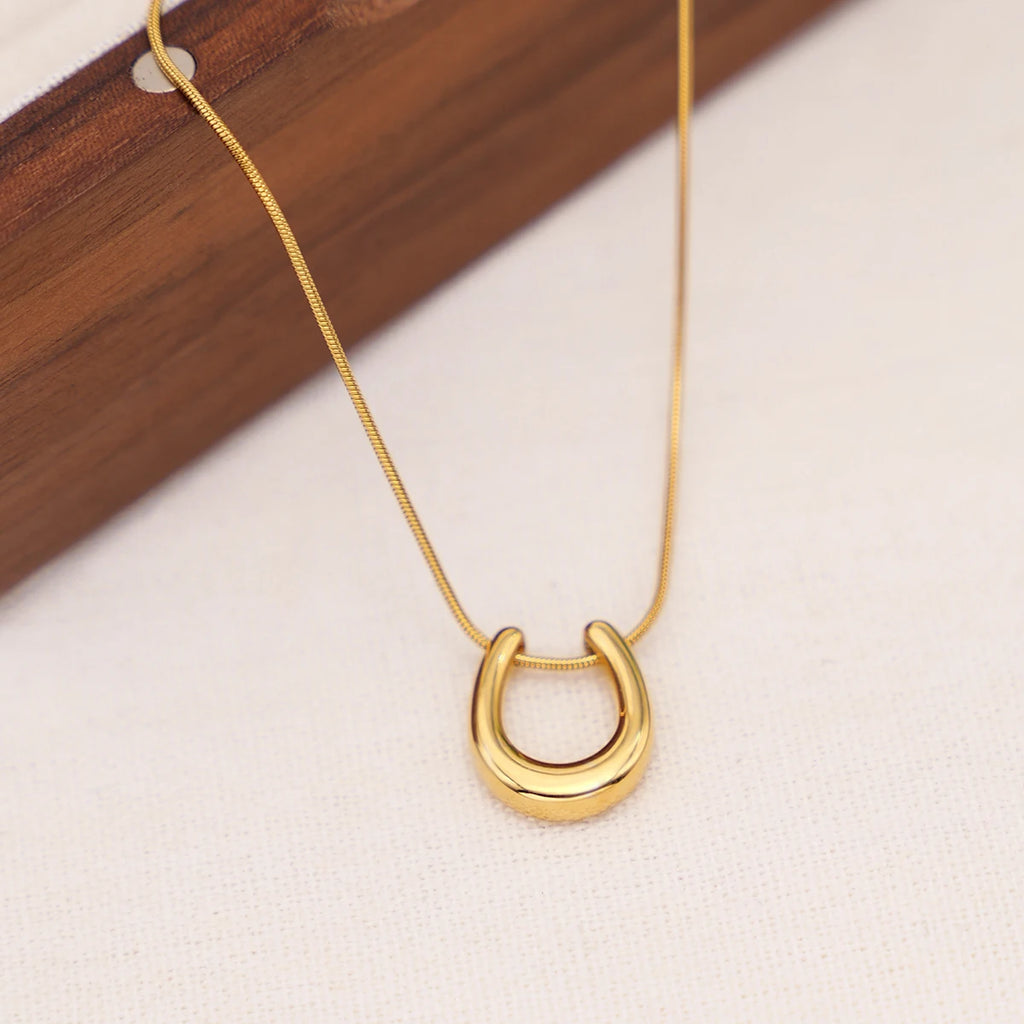 Collar 18K - Forma U